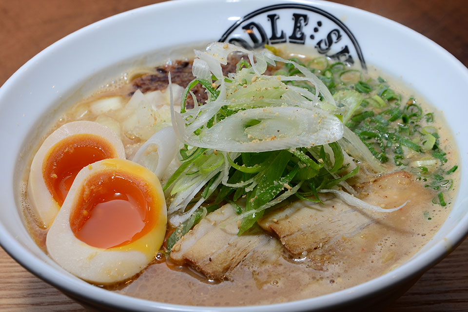 麺屋 よしやす