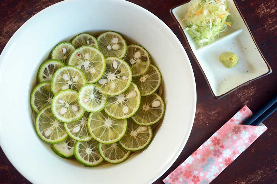 【手ごね蕎麦 縁鹿庵】そば好き必見！爽やかなすだちの風味がクセになるんじゃ～！