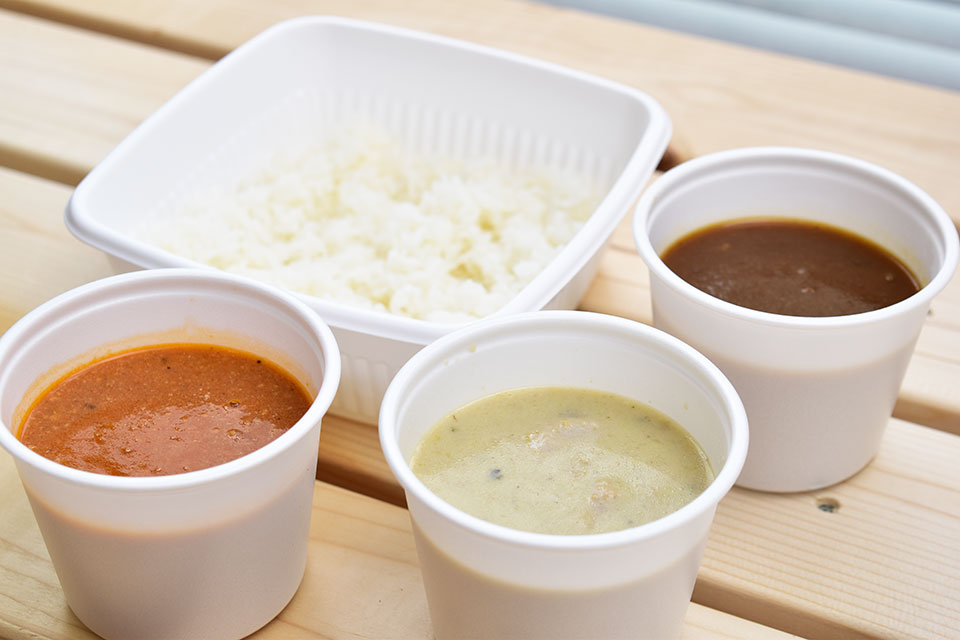 <b>【Curry Shop グランパ】</b>グリーン？ビーフ？バターチキン？テイクアウト専門のカレー店