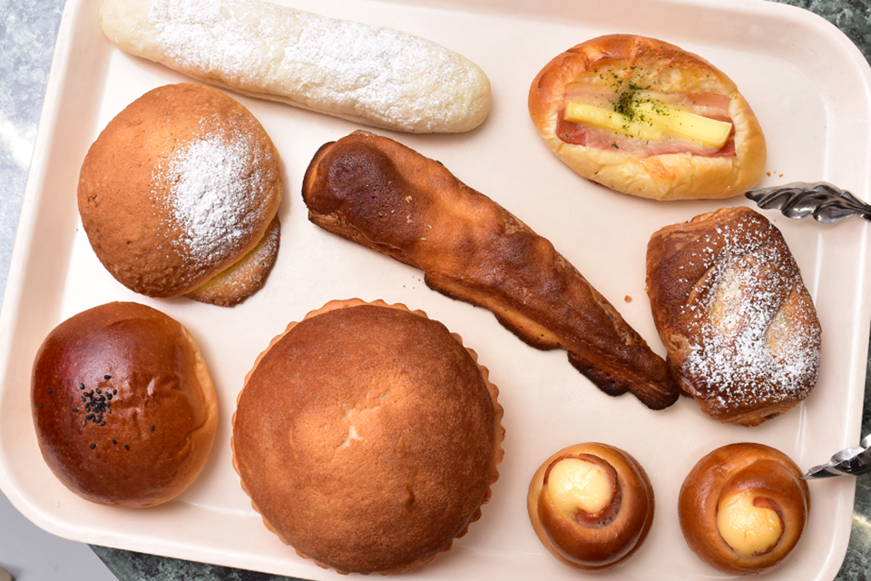 <b>【 Bäckerei Kono】</b>山下町→鼓川町へ！コウノファンのみなさ〜ん！またあの味に出合えますよ〜！