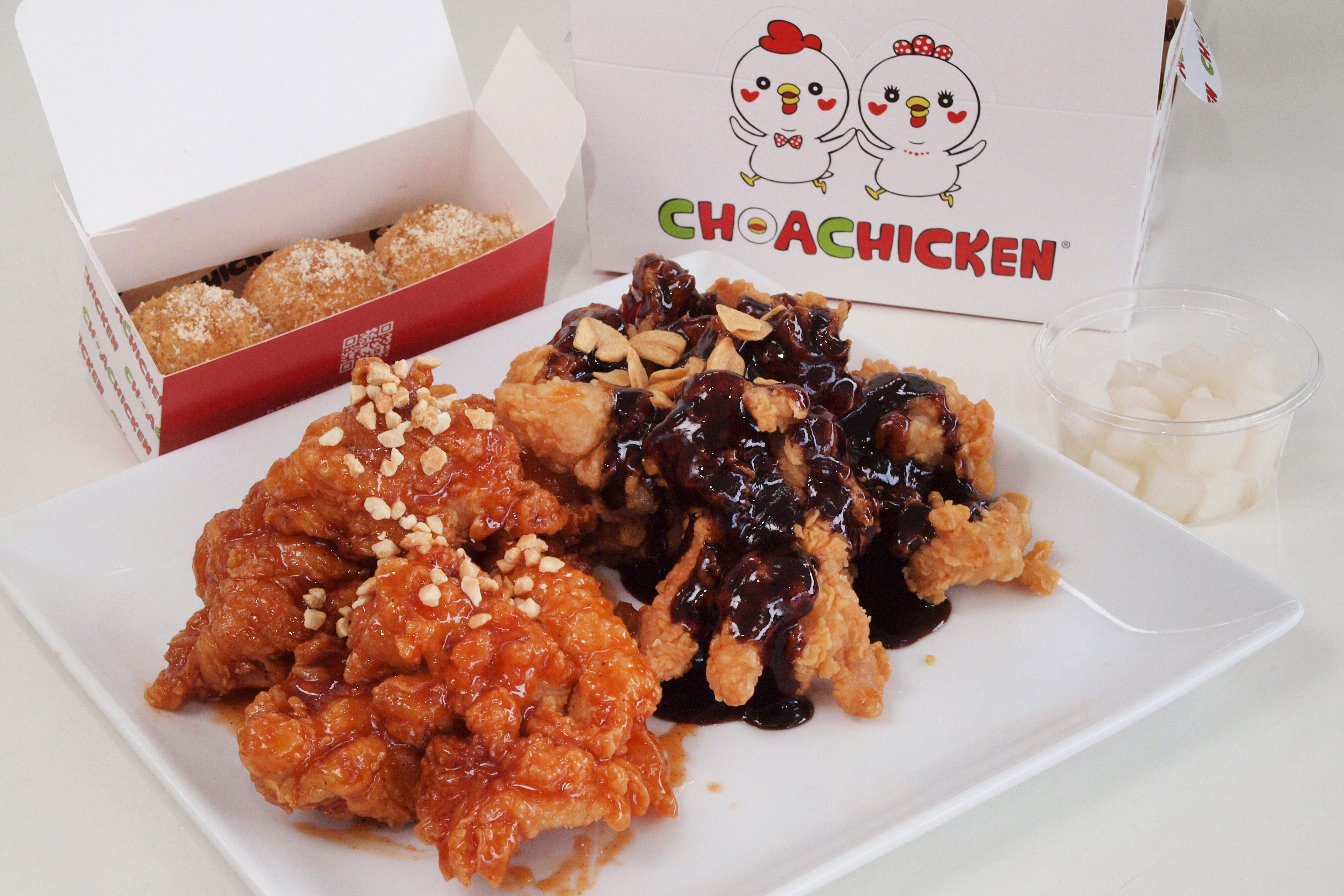 <b>【CHOACHICKEN】</b>サクサク&ザクザク食感がヤミツキ!!人気の韓国チキンのお店が九州初上陸！
